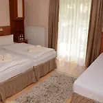 Homestay szállás Private Pyrkerstrasse
